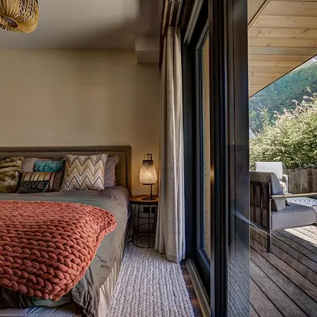 Peace And Chalet Chamonix